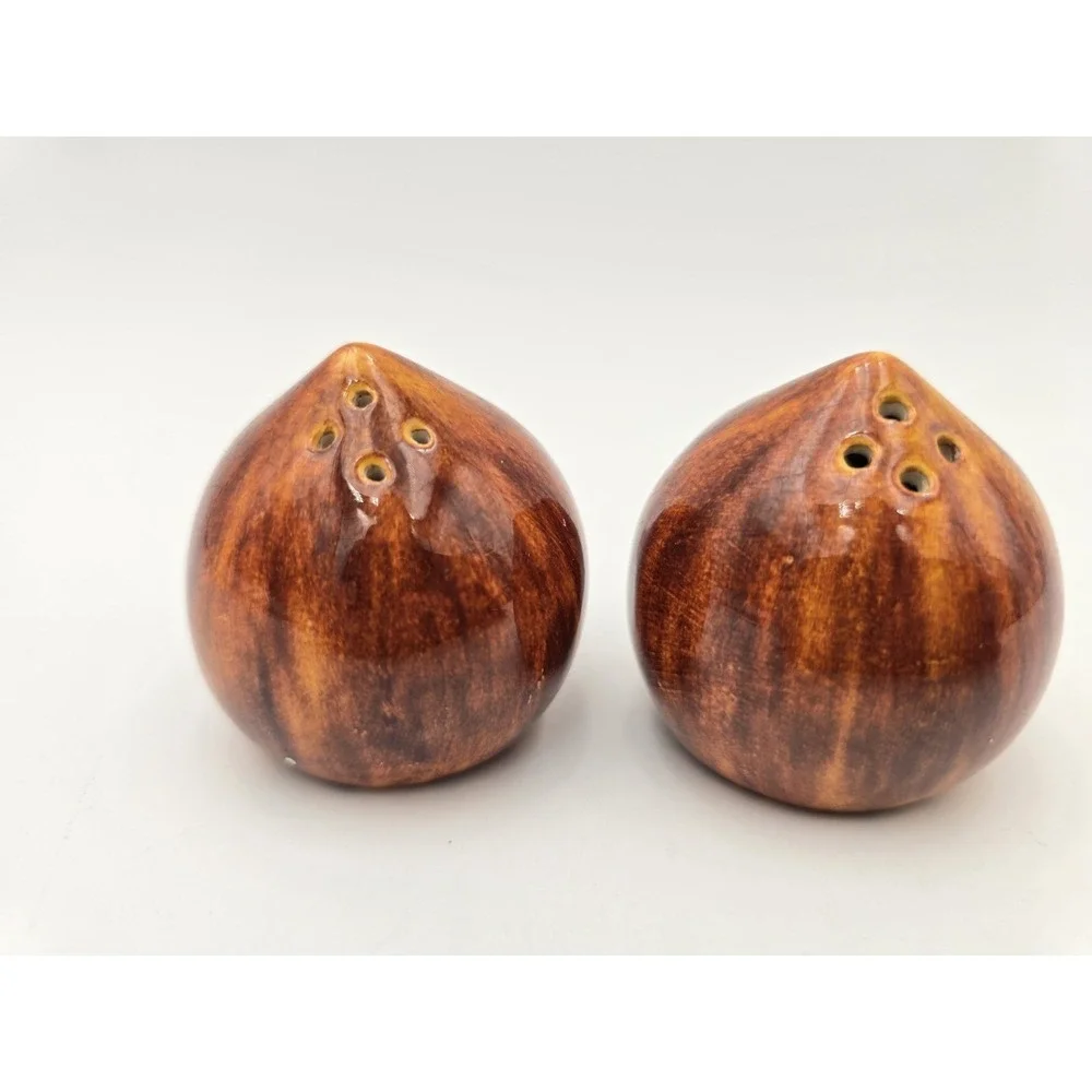Vintage Salt Pepper Shakers Anthropomorphic Onion Rhinestone Sparkle Eyes Unique